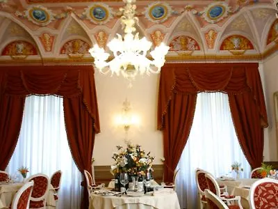 Cavaliere Palace 4*