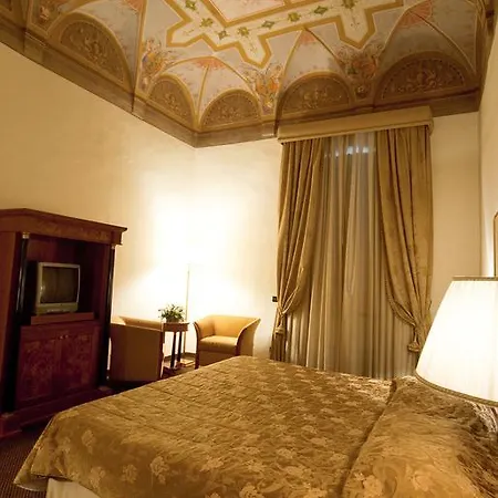 Cavaliere Palace