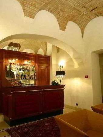 Hotel Cavaliere Palace