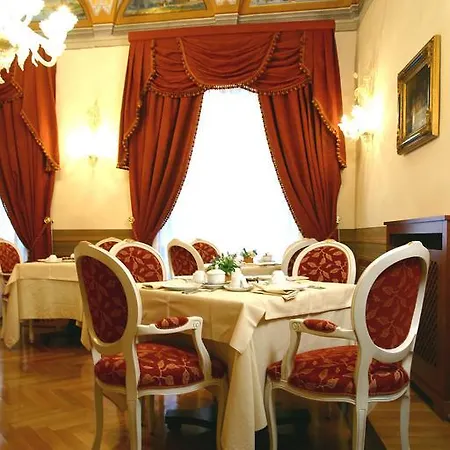Cavaliere Palace Hotel