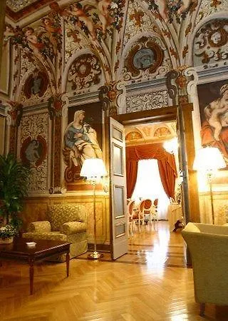 Cavaliere Palace